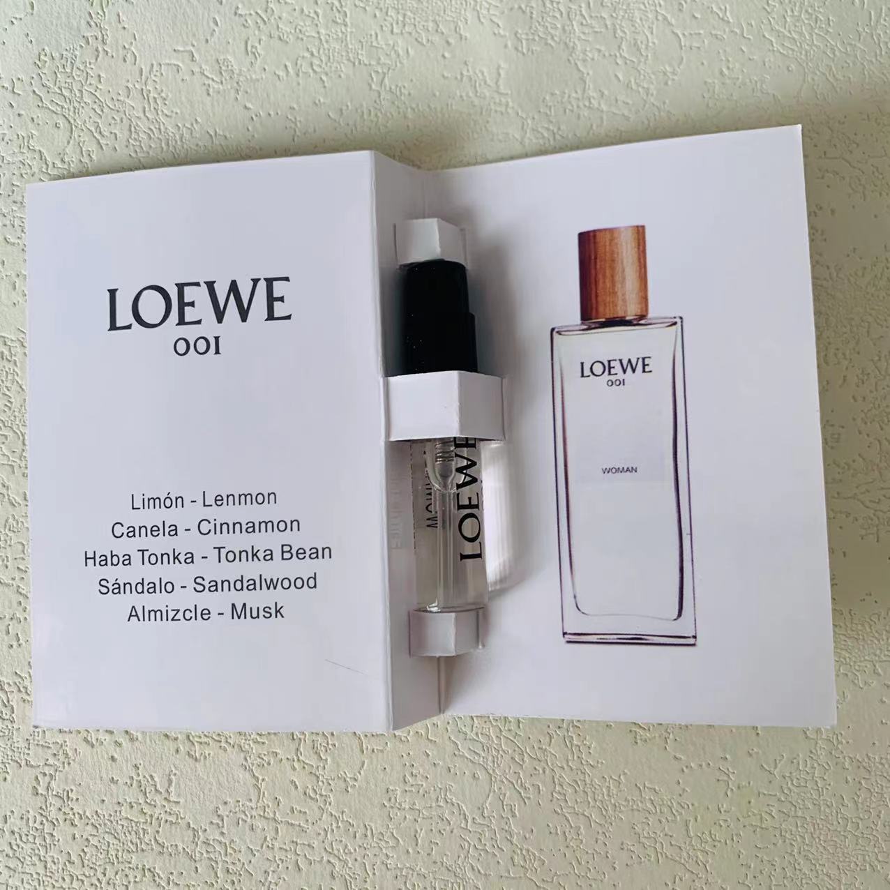Loewe 001 Woman 1.5ml 2