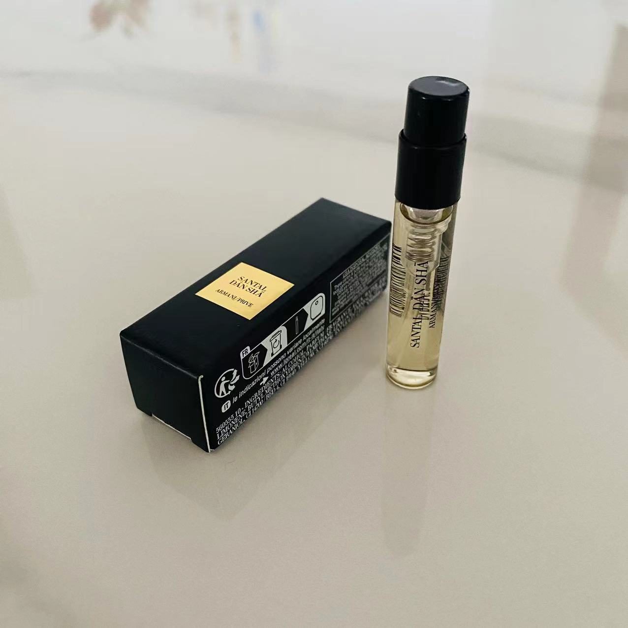 Giorgio Armani Santal Dan Sha 2ml 2