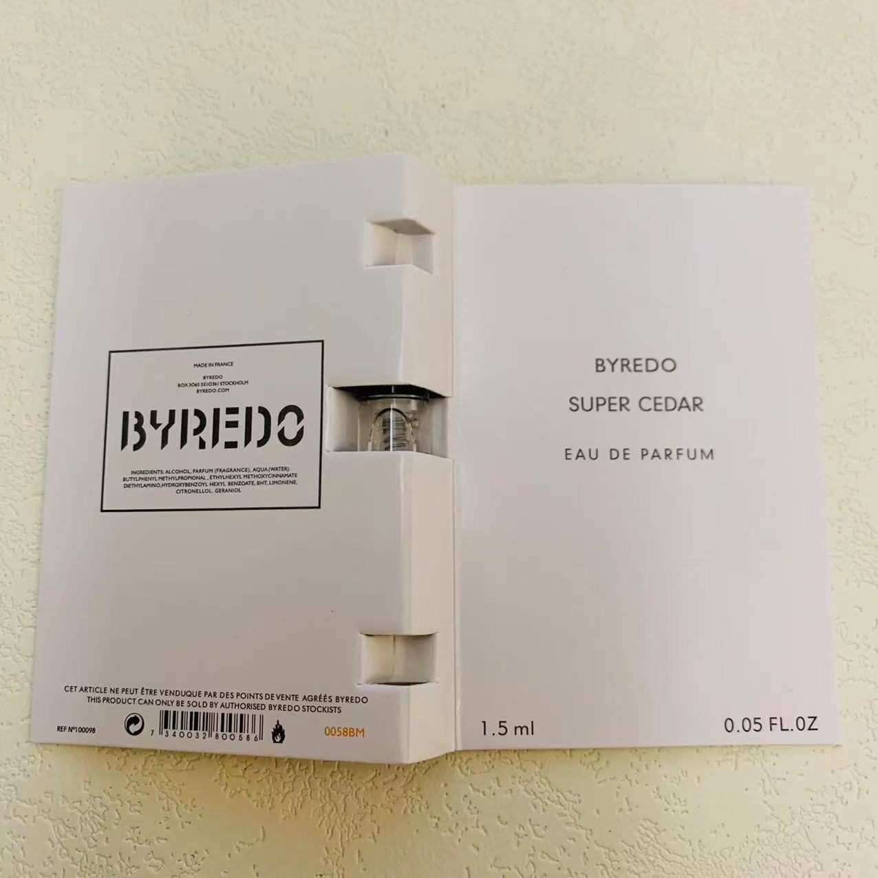 Byredo Super Cedar 1.5ml 3
