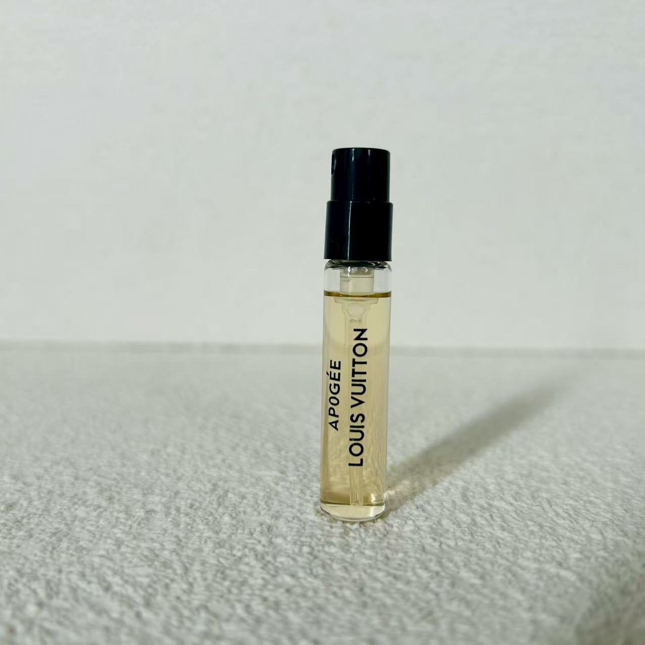 Louis Vuitton Apogée 2ml 2