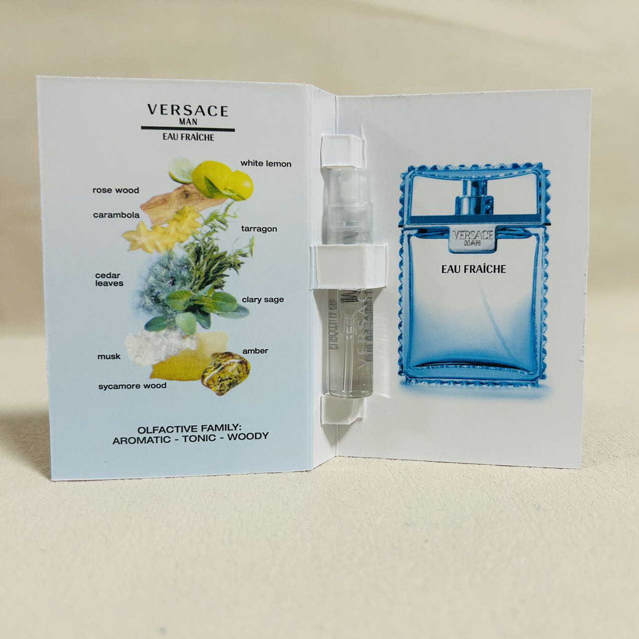 Versace Man Eau Fraiche 1.5ml 2