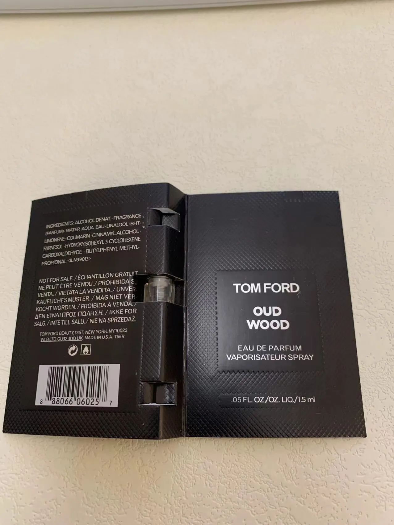 Tom Ford Oud Wood 1.5ml 3
