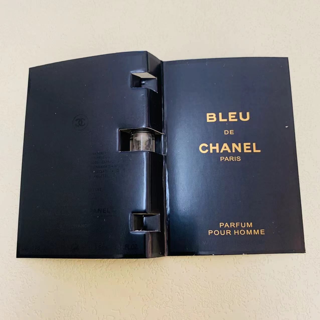 Chanel Bleu de Chanel Parfum 1.5ml 3