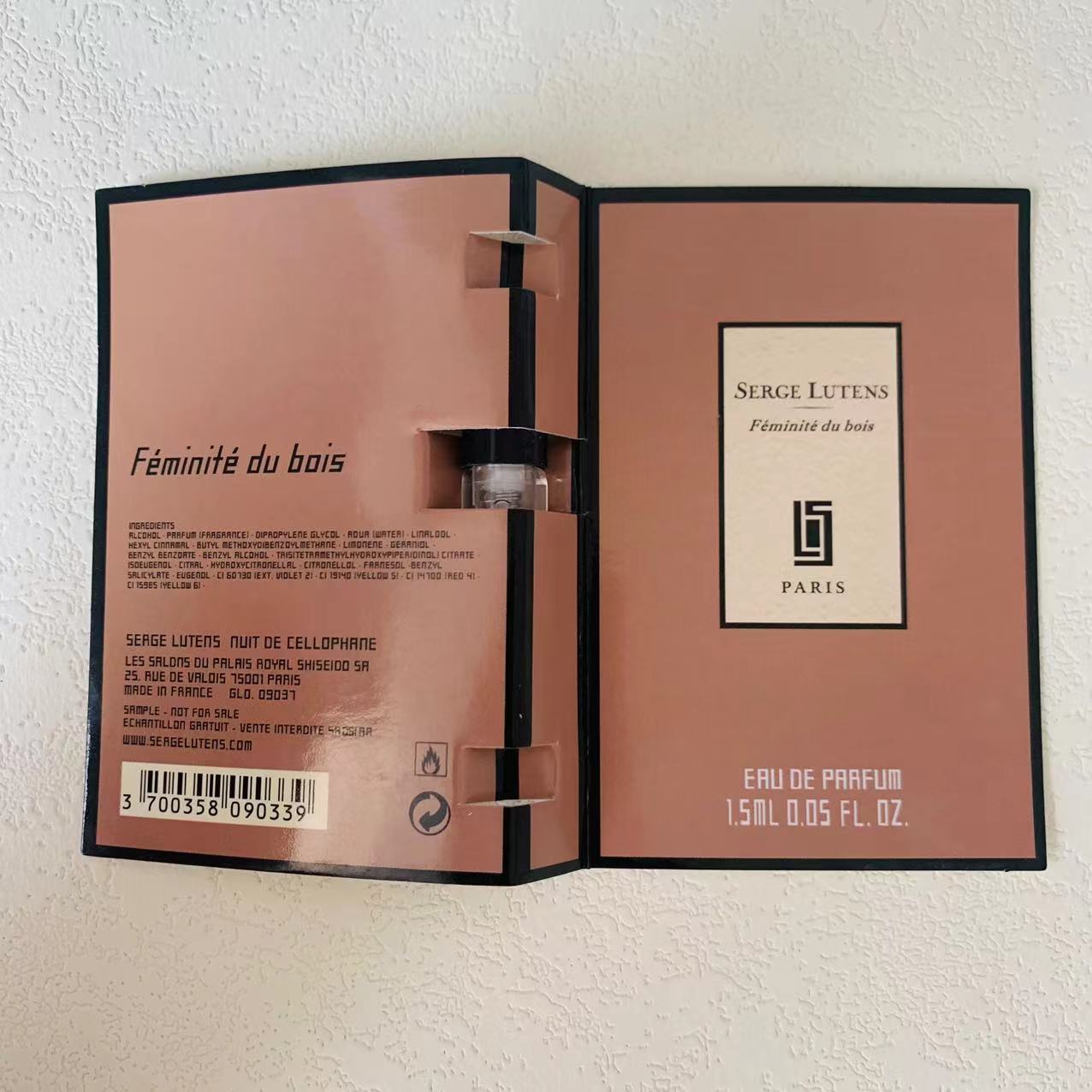 Serge Lutens Feminité du Bois 1.5ml 3